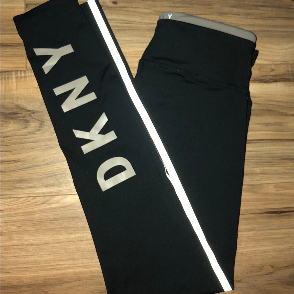 DKNY sports leggings